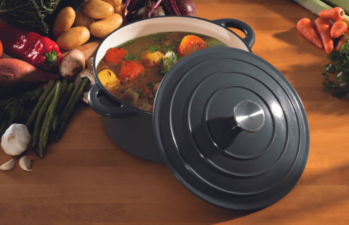 Hairy Bikers Enamelled Casserole pan