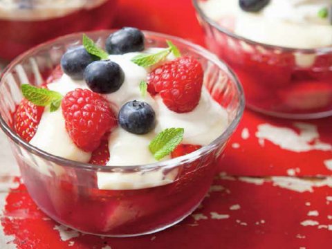 Fresh fruit trifles - Recipes - Hairy Bikers