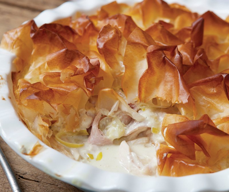 Chicken and ham tangle pie