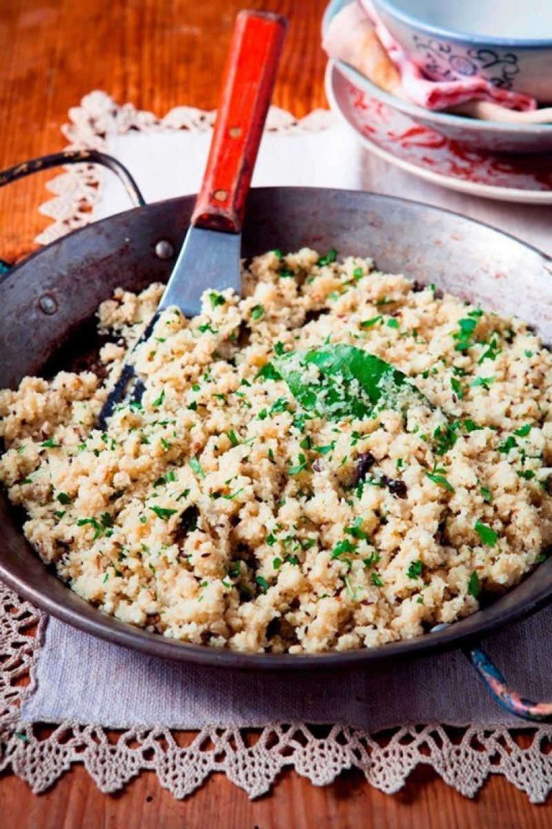 Spiced cauliflower pilau