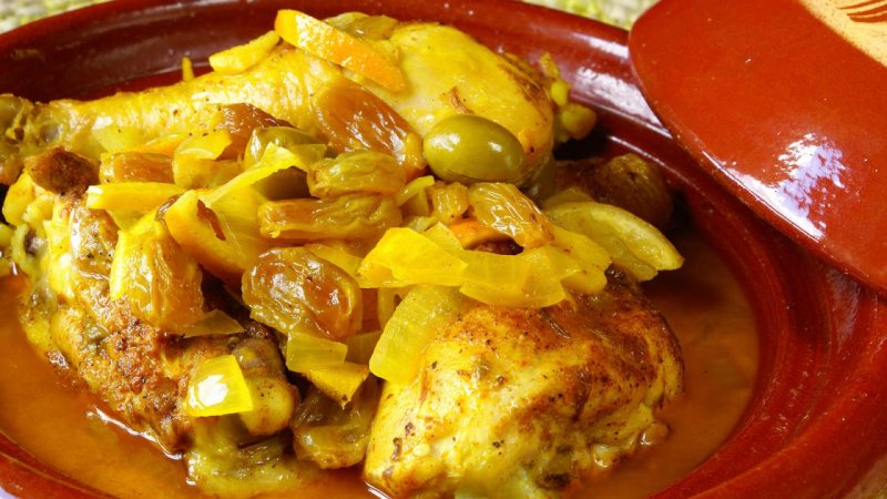 Chicken tagine with preserved lemons and olives